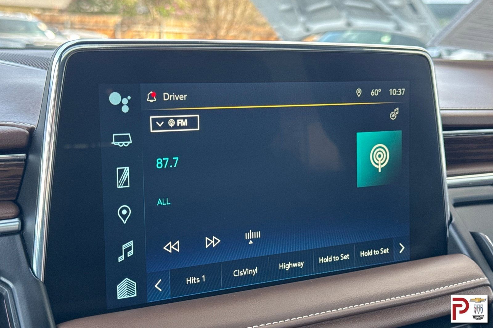 Certified 2023 Chevrolet Suburban High Country w/ LPO, Illumination Package AWD/4WD image 24