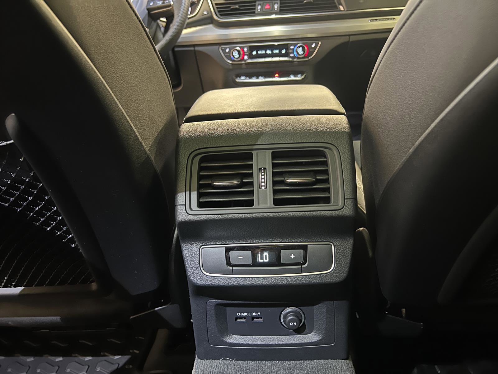 Used 2024 Audi Q5 e Premium Plus AWD/4WD image 33