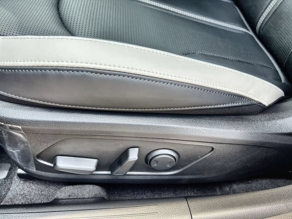 New 2026 Kia K5 GT-Line w/ GT-Line Premium Package FWD image 12