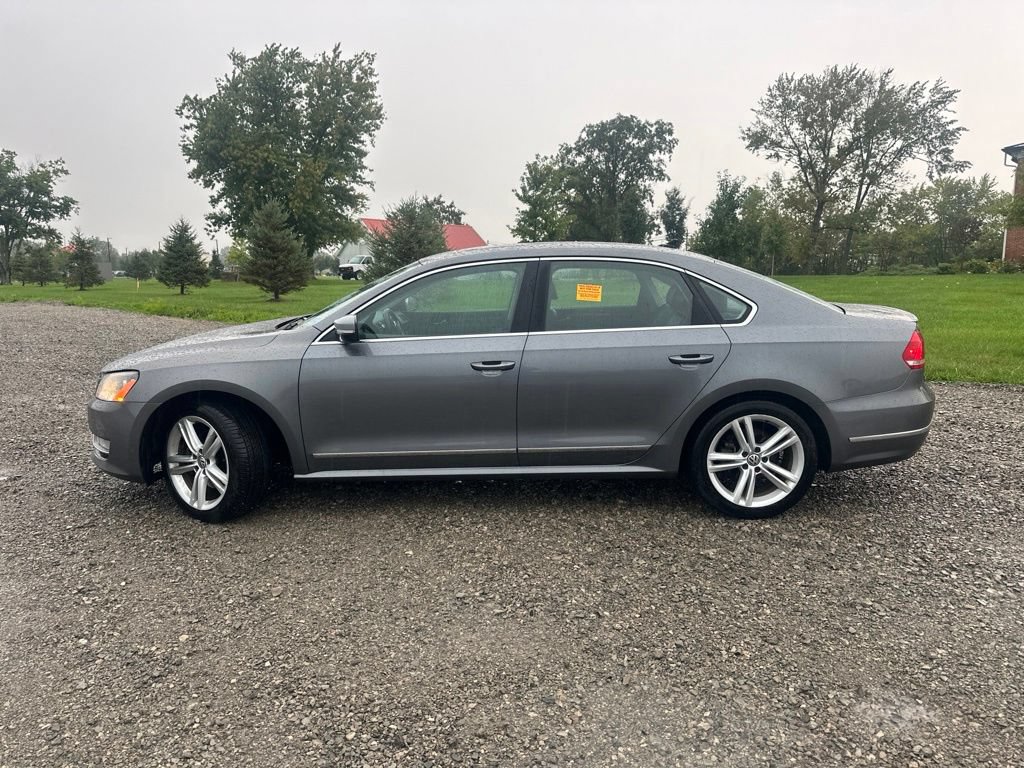 Used 2014 Volkswagen Passat TDI SEL Premium FWD image 8