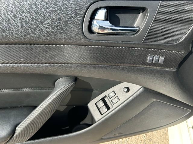Used 2015 INFINITI Q60 Sport Limited RWD image 14