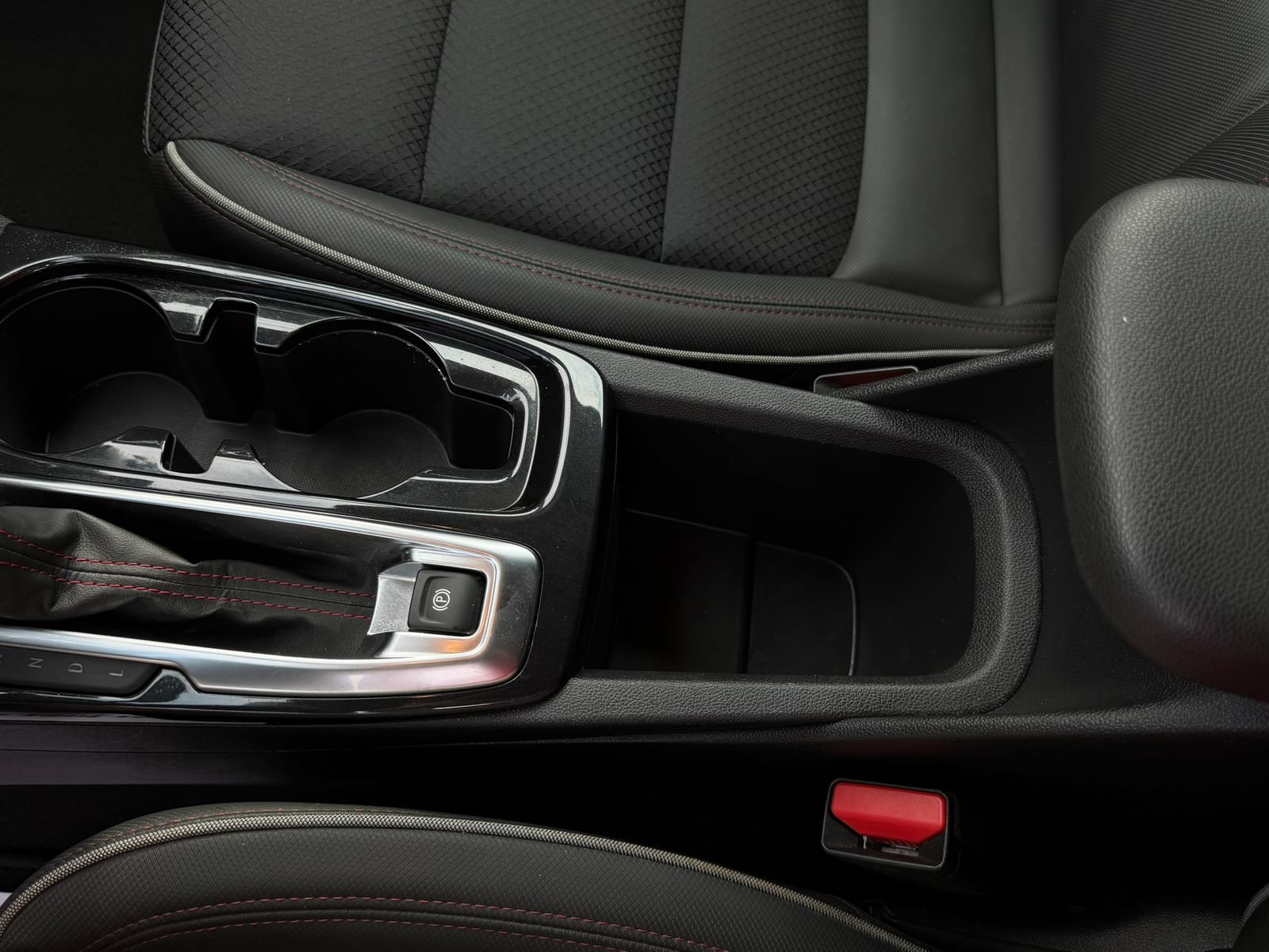 Used 2022 Chevrolet TrailBlazer RS FWD image 18