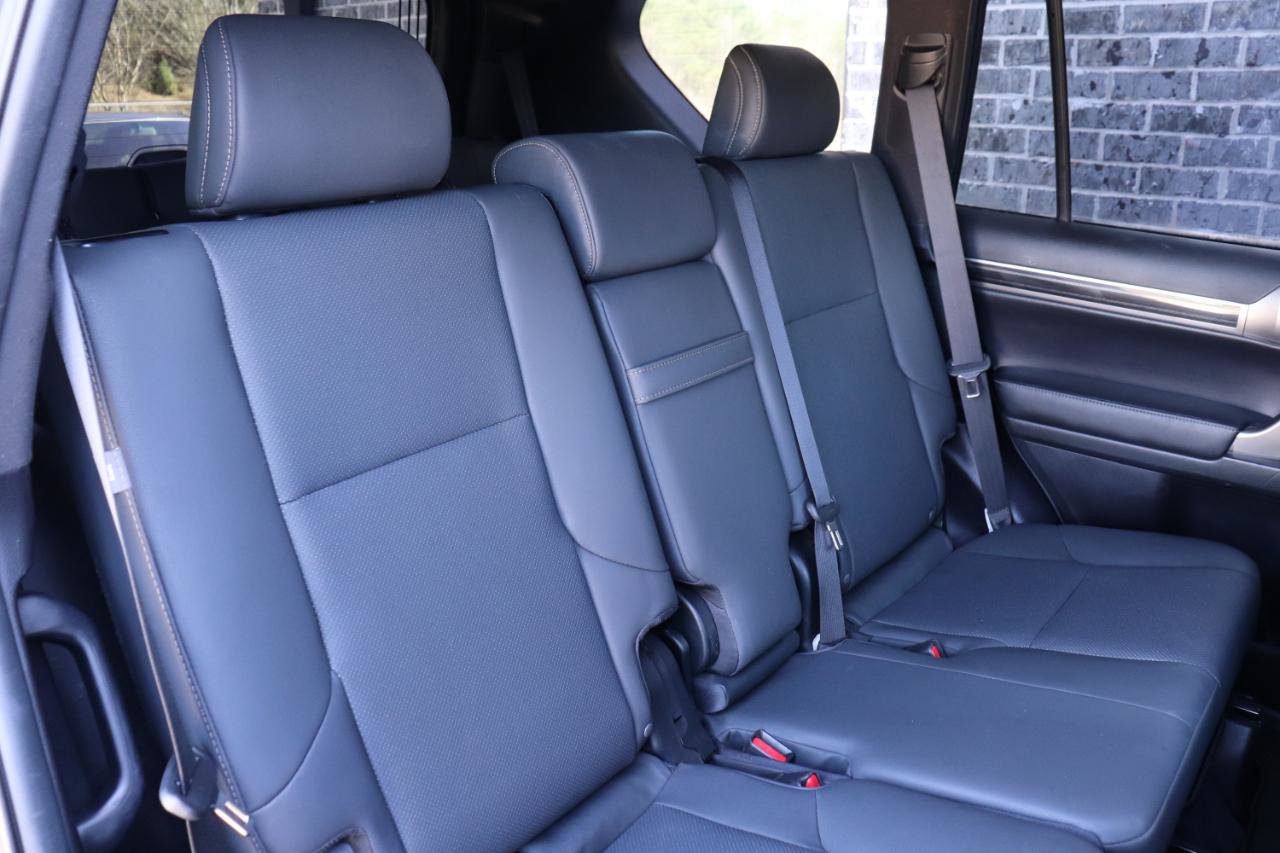 Used 2020 Lexus GX 460 Premium w/ Premium Package image 32
