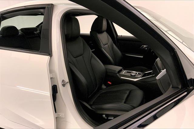 Certified 2023 BMW 330i xDrive Sedan w/ Premium Package image 6