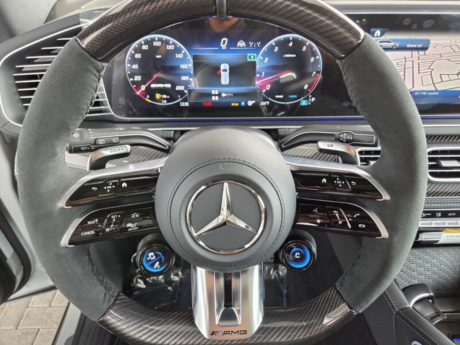 New 2026 Mercedes-Benz GLS 63 AMG 4MATIC image 24
