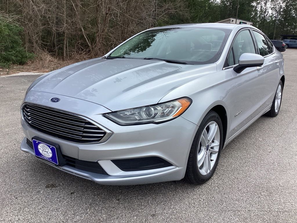 Used 2018 Ford Fusion S image 3