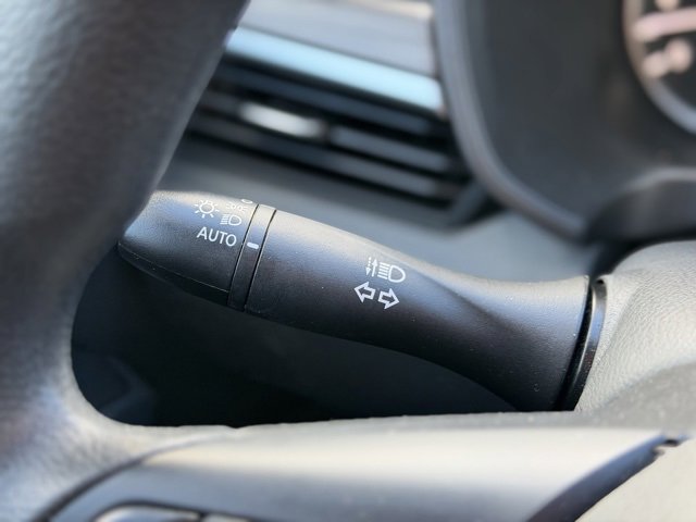 Used 2025 Nissan Altima 2.5 SV image 26