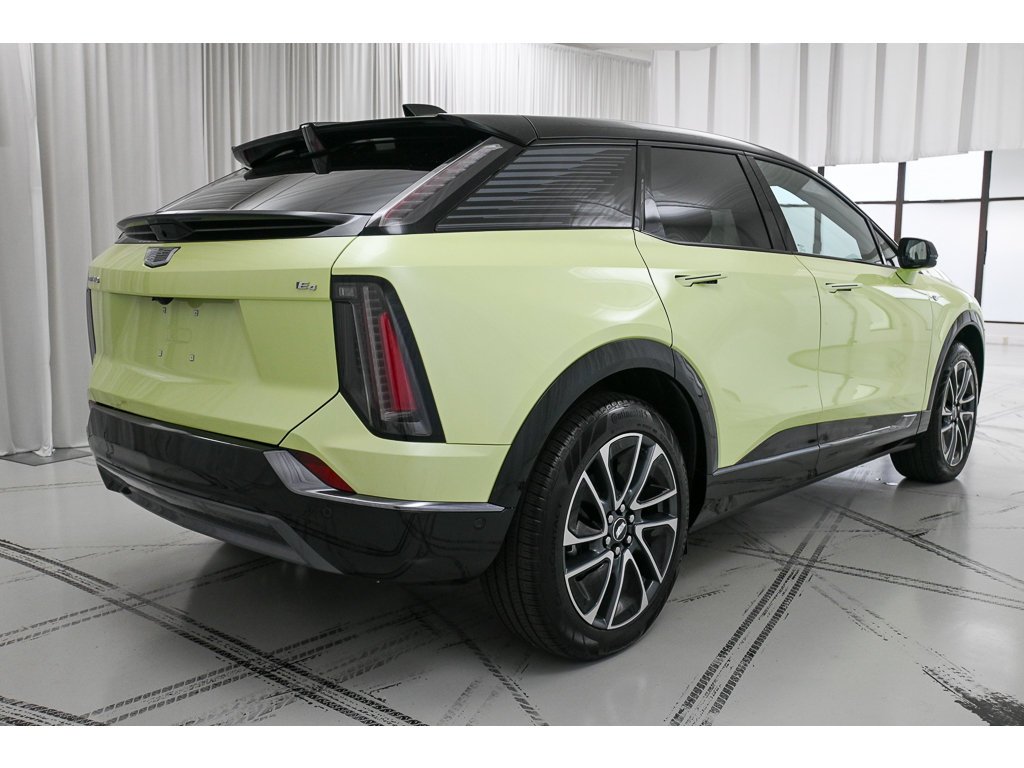 New 2027 Cadillac Optiq Sport AWD/4WD image 7