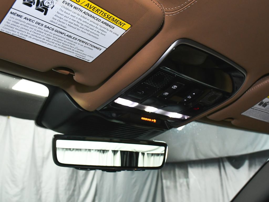 Used 2024 Land Rover Range Rover Autobiography image 48