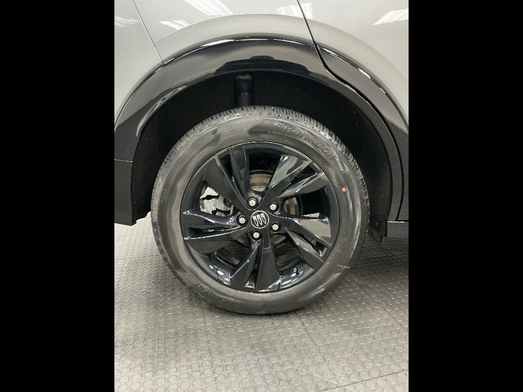 Used 2024 Buick Encore GX Sport Touring image 35