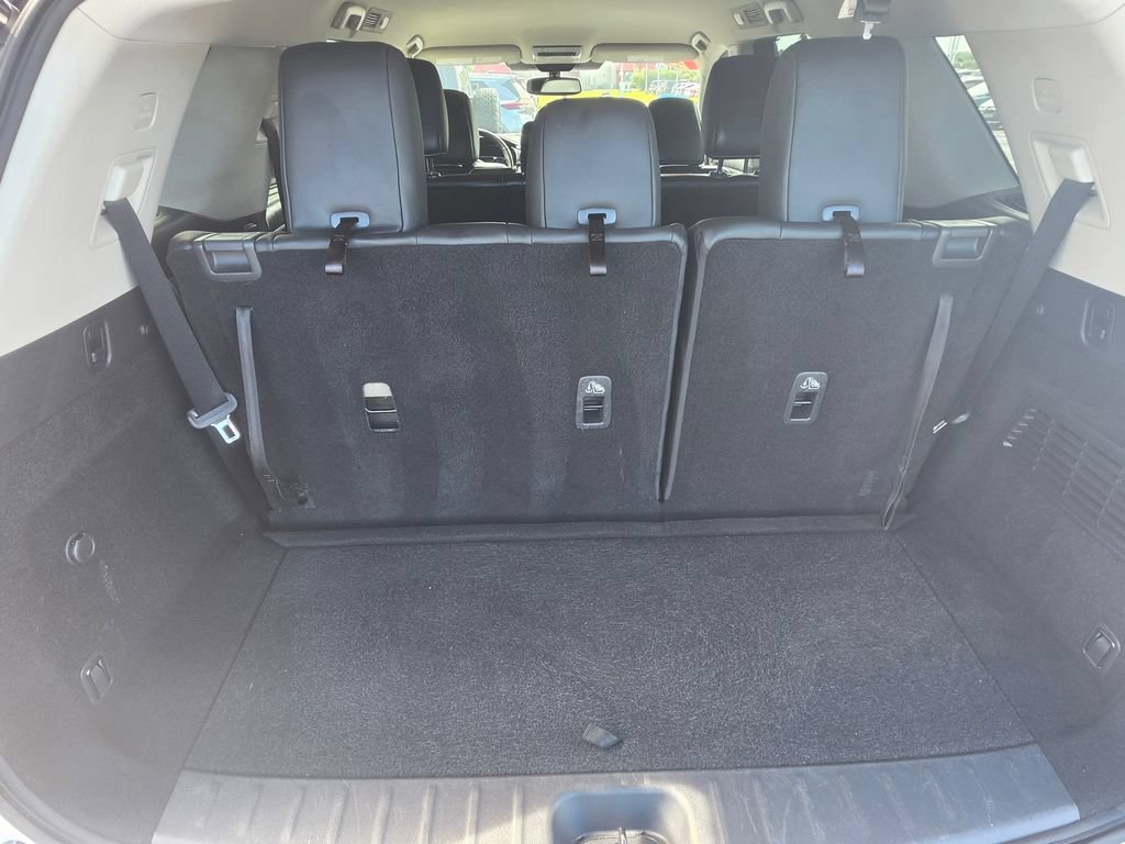 Certified 2022 Nissan Pathfinder SL w/ SL Black Package FWD image 10