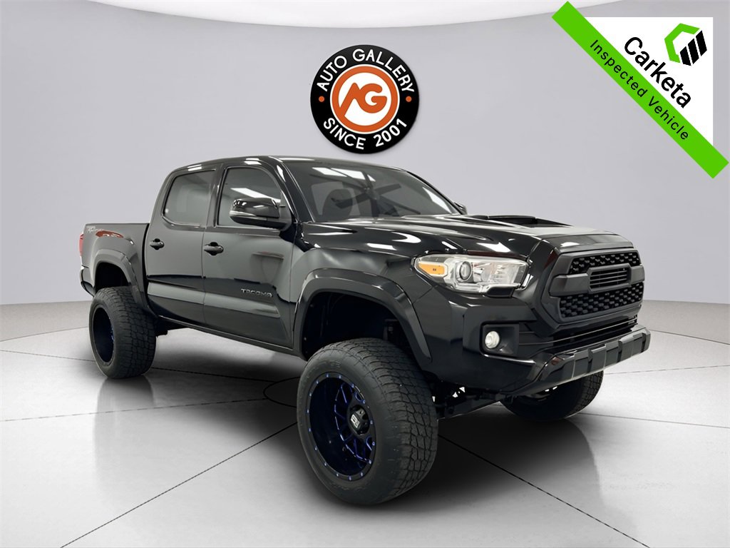 Used 2016 Toyota Tacoma TRD Sport video 1
