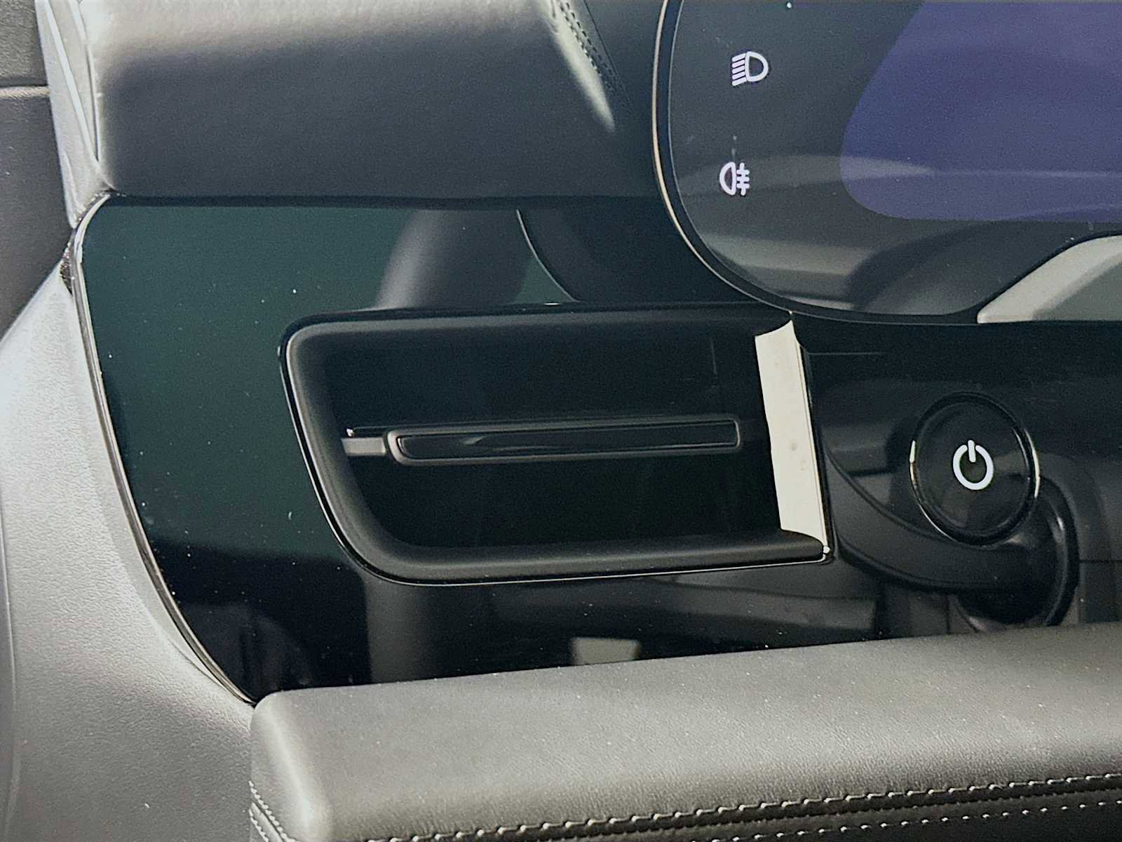 New 2026 Porsche Taycan GTS image 14