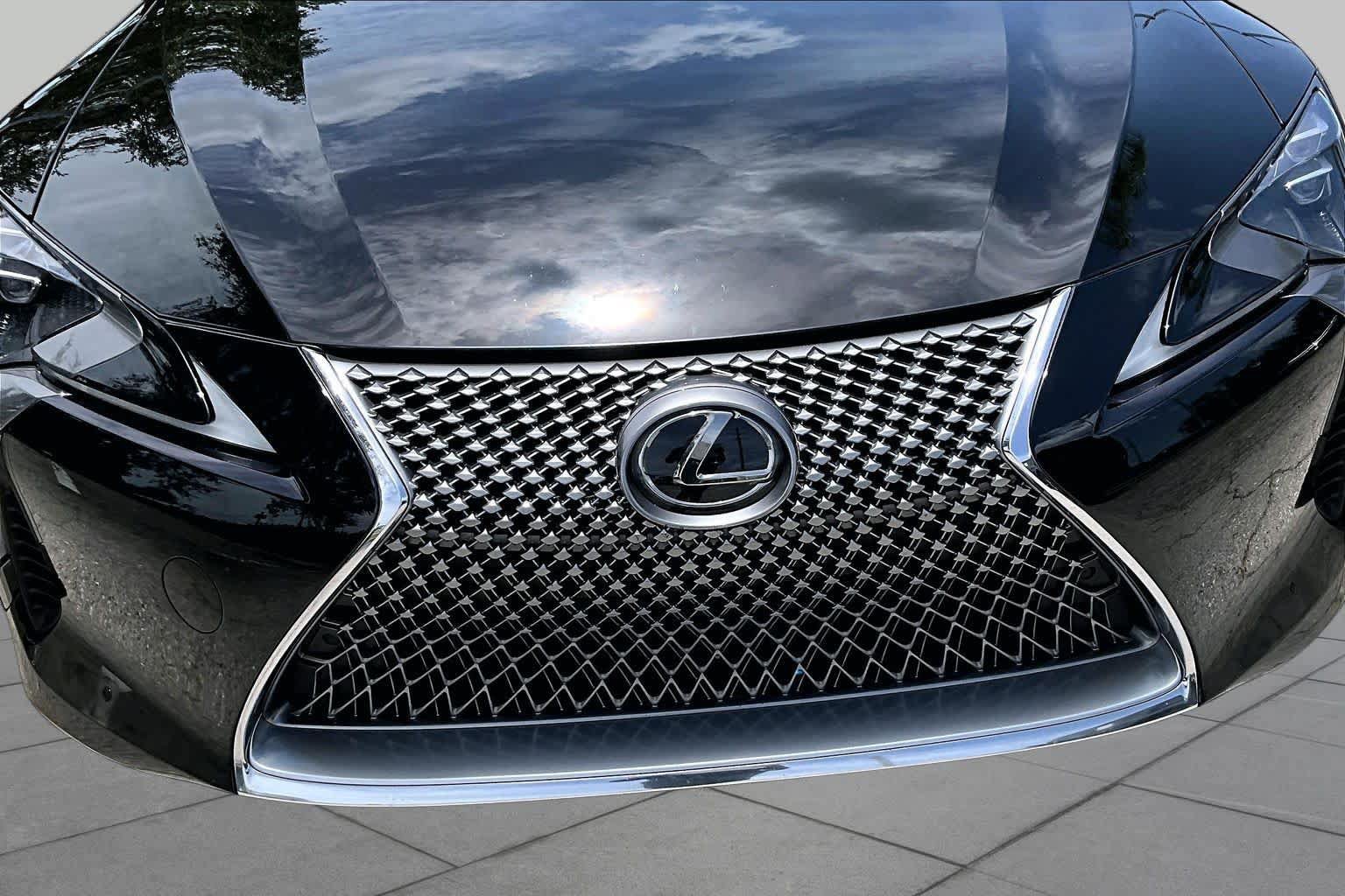 Used 2021 Lexus LC 500 Convertible w/ Touring Package RWD image 30