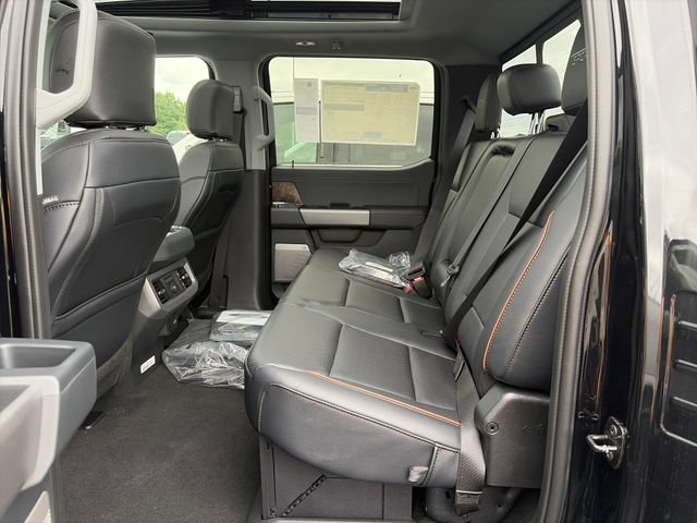 New 2026 Ford F250 Lariat w/ Black Appearance Package AWD/4WD image 28