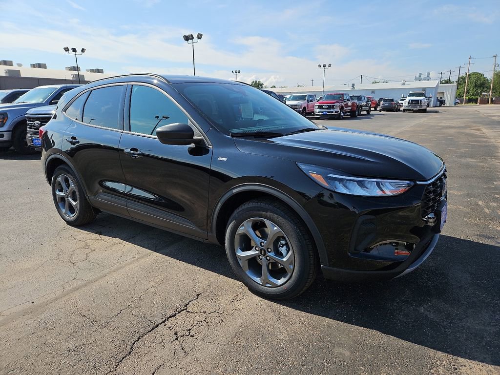 New 2025 Ford Escape ST-Line w/ Tech Pack #1
