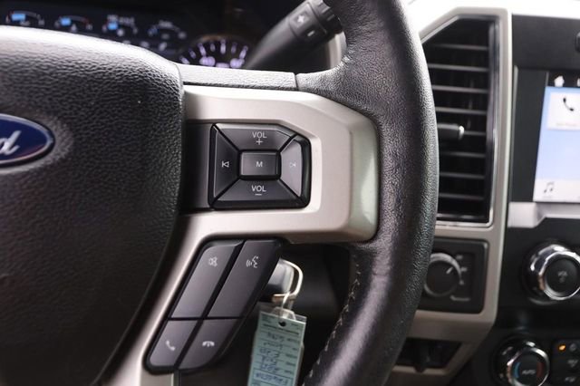 Used 2019 Ford F250 Lariat w/ Chrome Package image 12