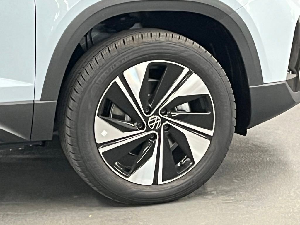 New 2026 Volkswagen Taos SE AWD/4WD image 38