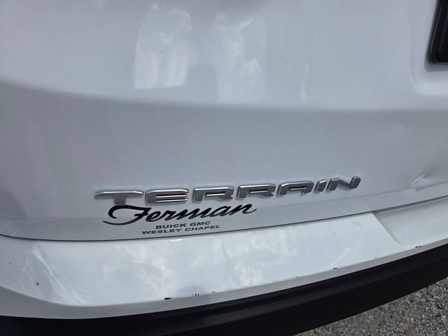 Used 2024 GMC Terrain SLE AWD/4WD image 11