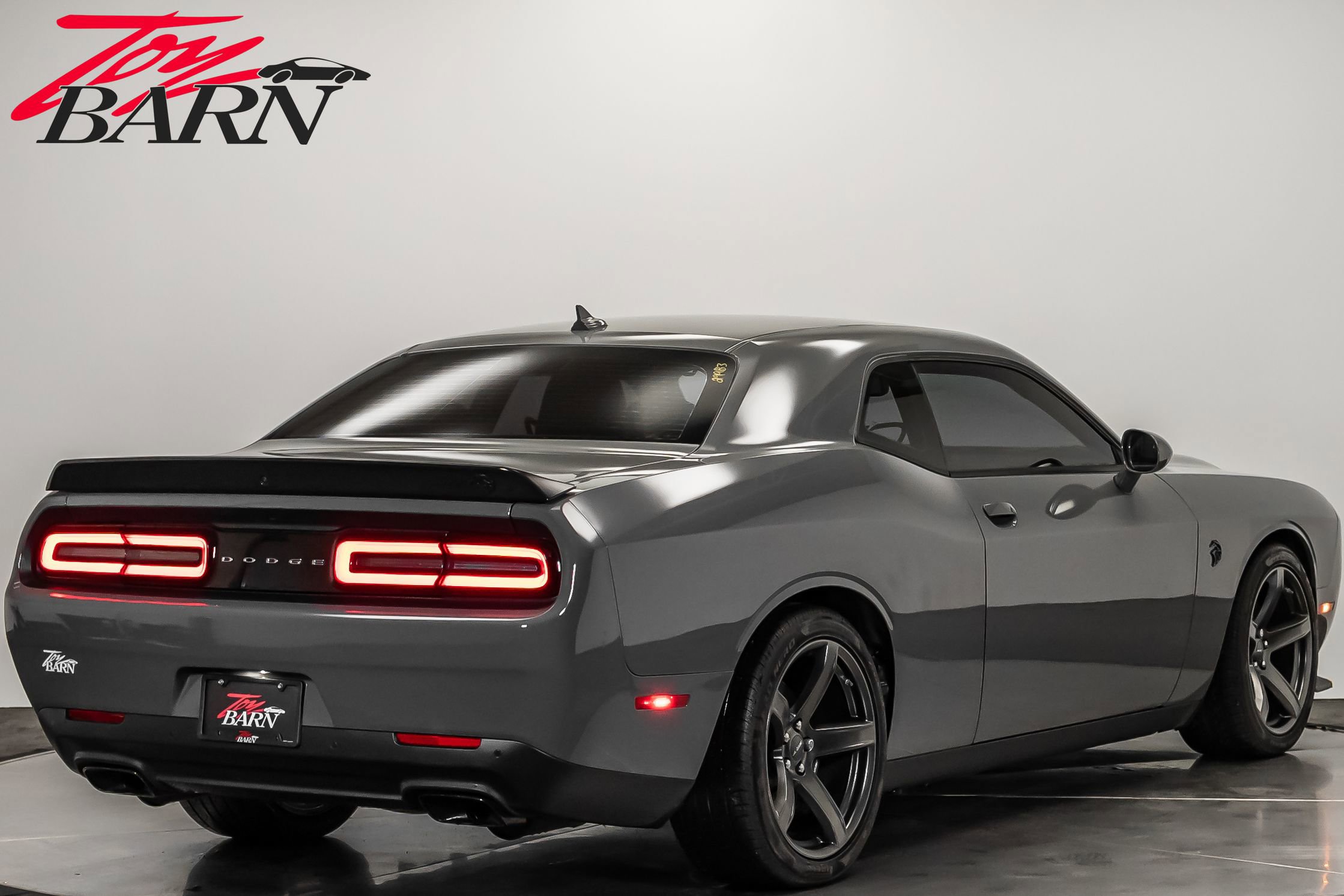 Used 2023 Dodge Challenger SRT Hellcat image 5