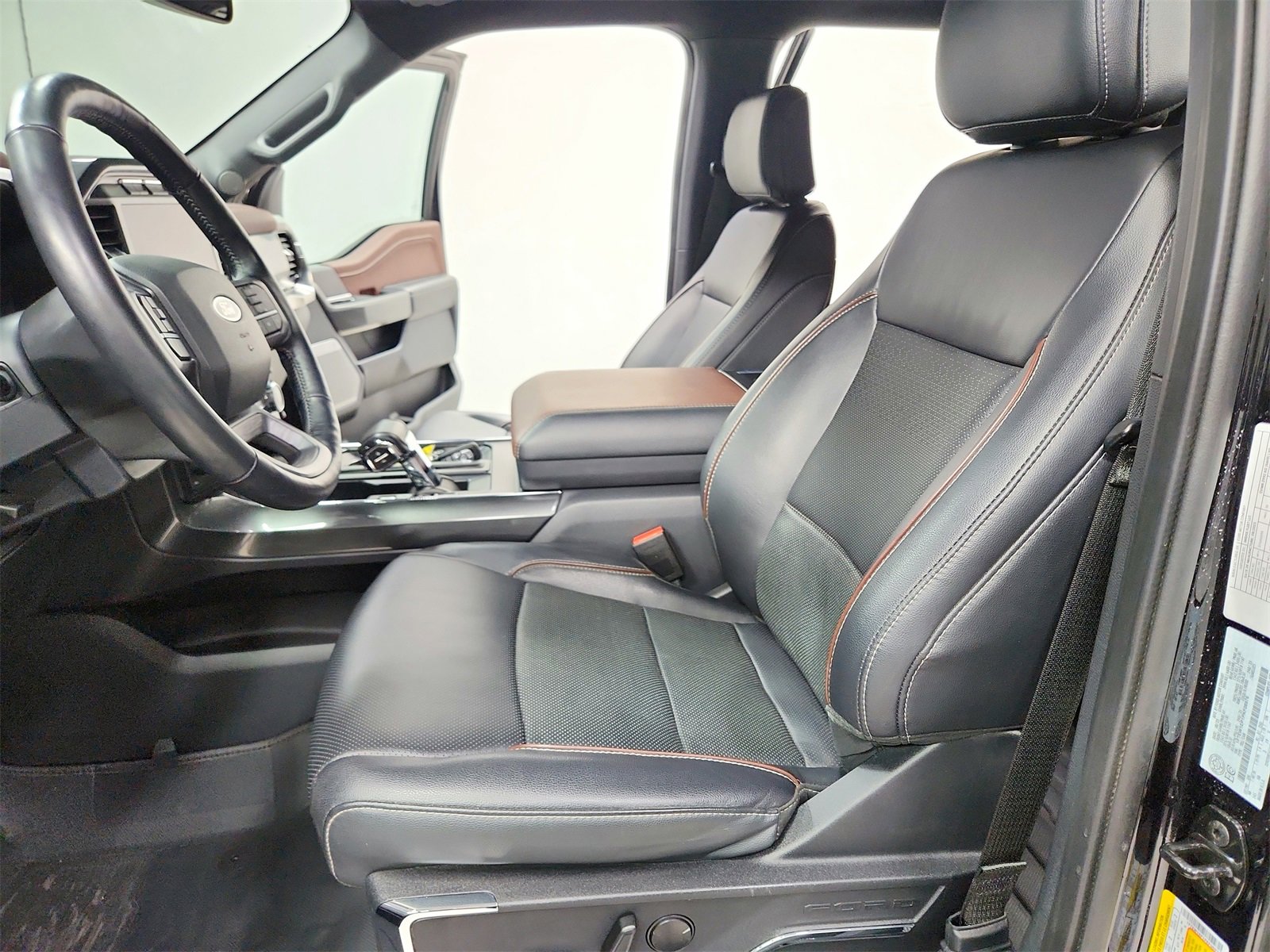 Used 2023 Ford F150 Lariat image 17