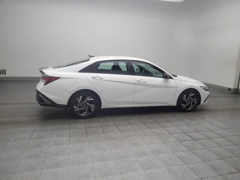 Used 2025 Hyundai Elantra Sport FWD image 10