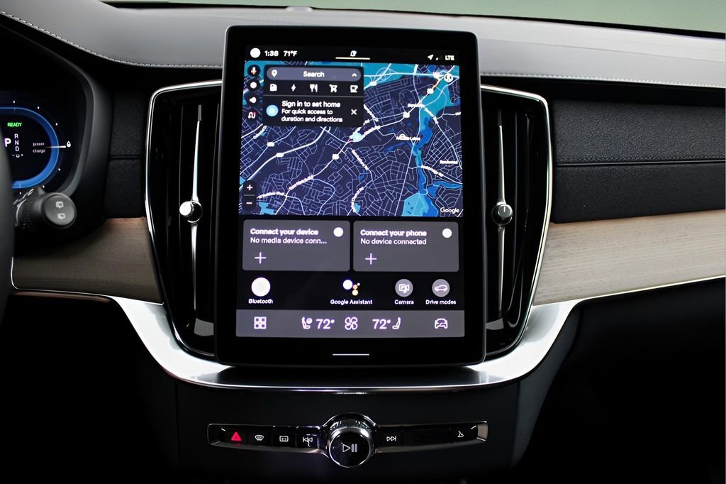 New 2025 Volvo XC90 T8 Core w/ Protection Package image 21