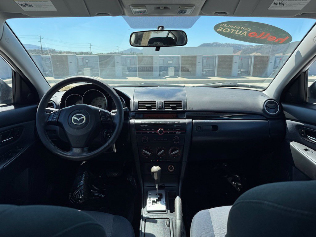 Used 2008 MAZDA MAZDA3 i Touring Value FWD image 11