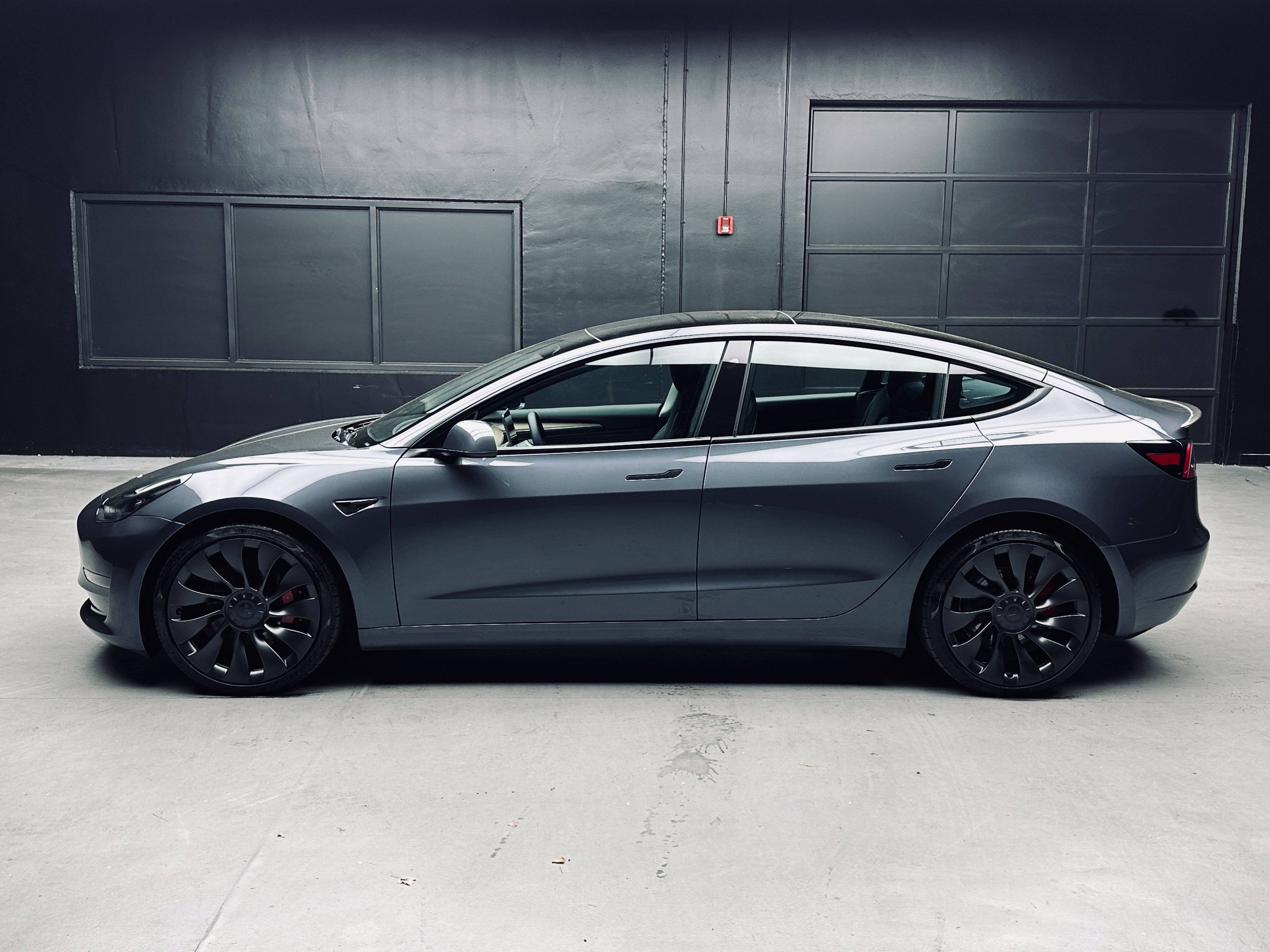 Used 2023 Tesla Model 3 Performance AWD/4WD image 4