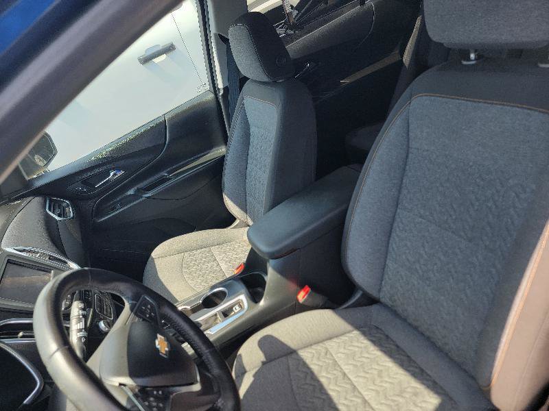 Used 2022 Chevrolet Equinox LT w/ Driver Convenience Package FWD image 12