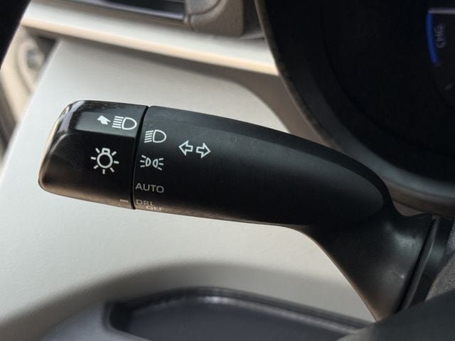 Certified 2023 Toyota Sienna LE FWD image 22