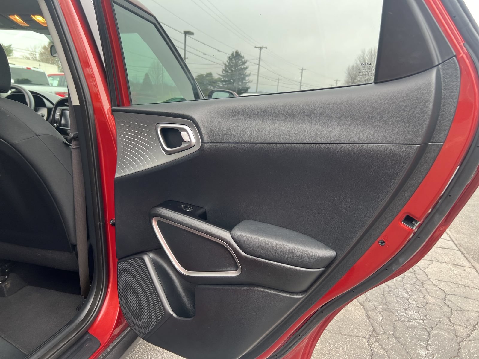 Used 2023 Kia Soul LX FWD image 24