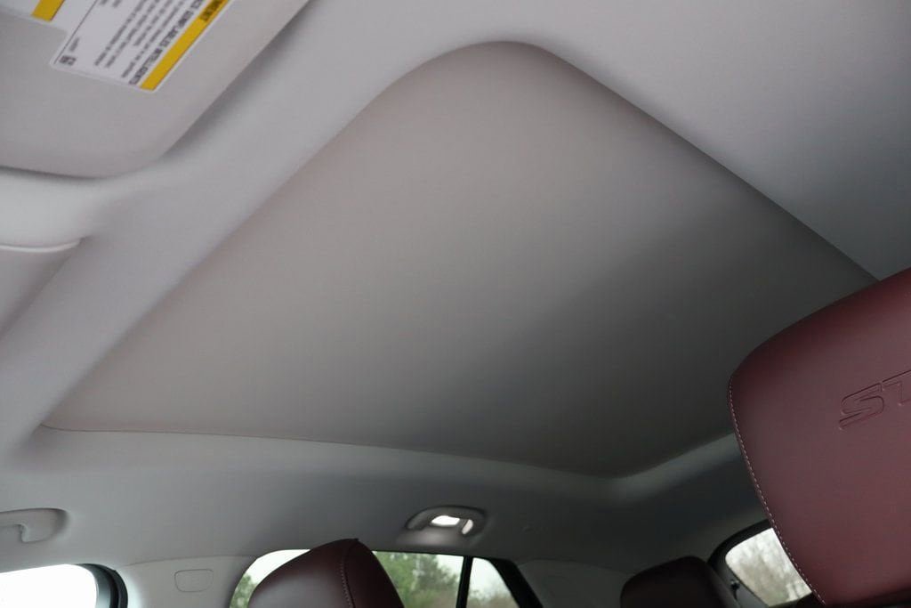 New 2026 Buick Envision Sport Touring image 19