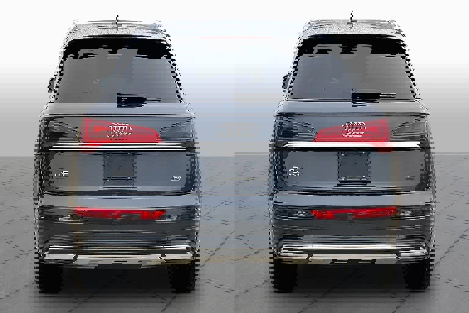 Used 2021 Audi Q5 Premium Plus image 5