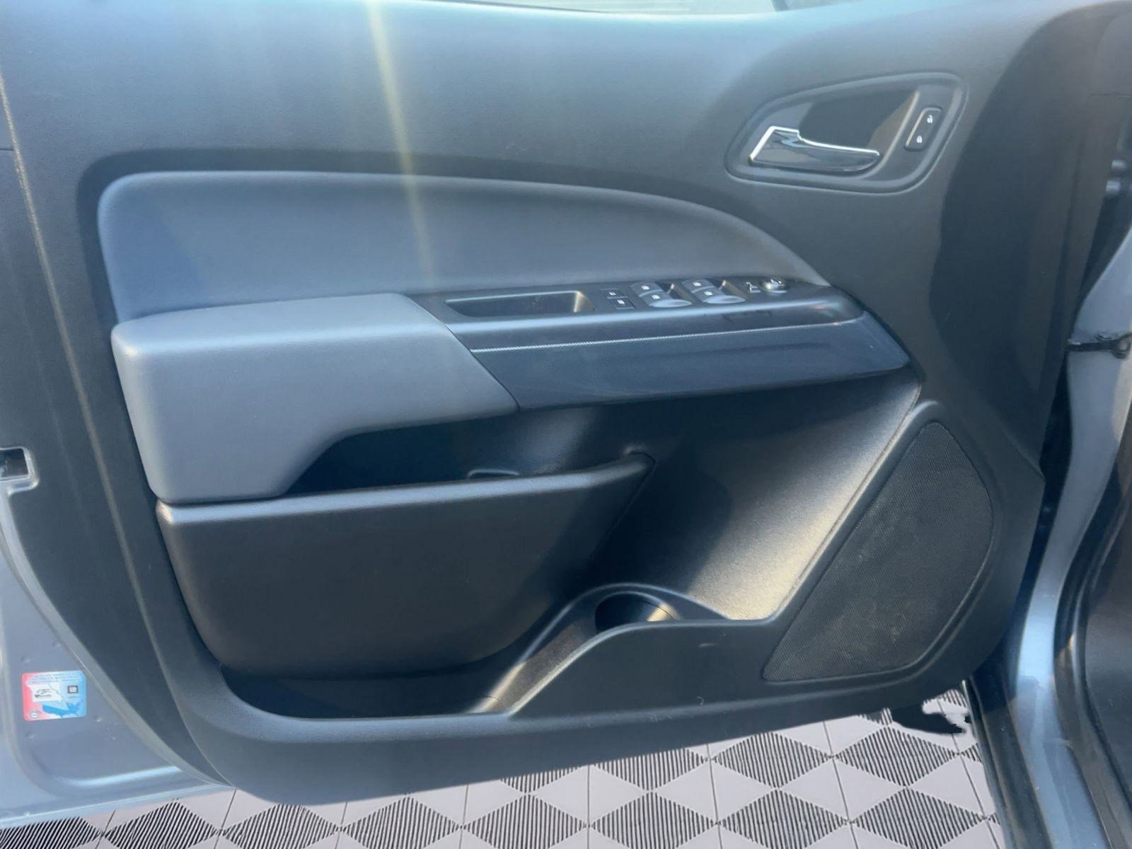 Used 2022 Chevrolet Colorado Z71 image 19