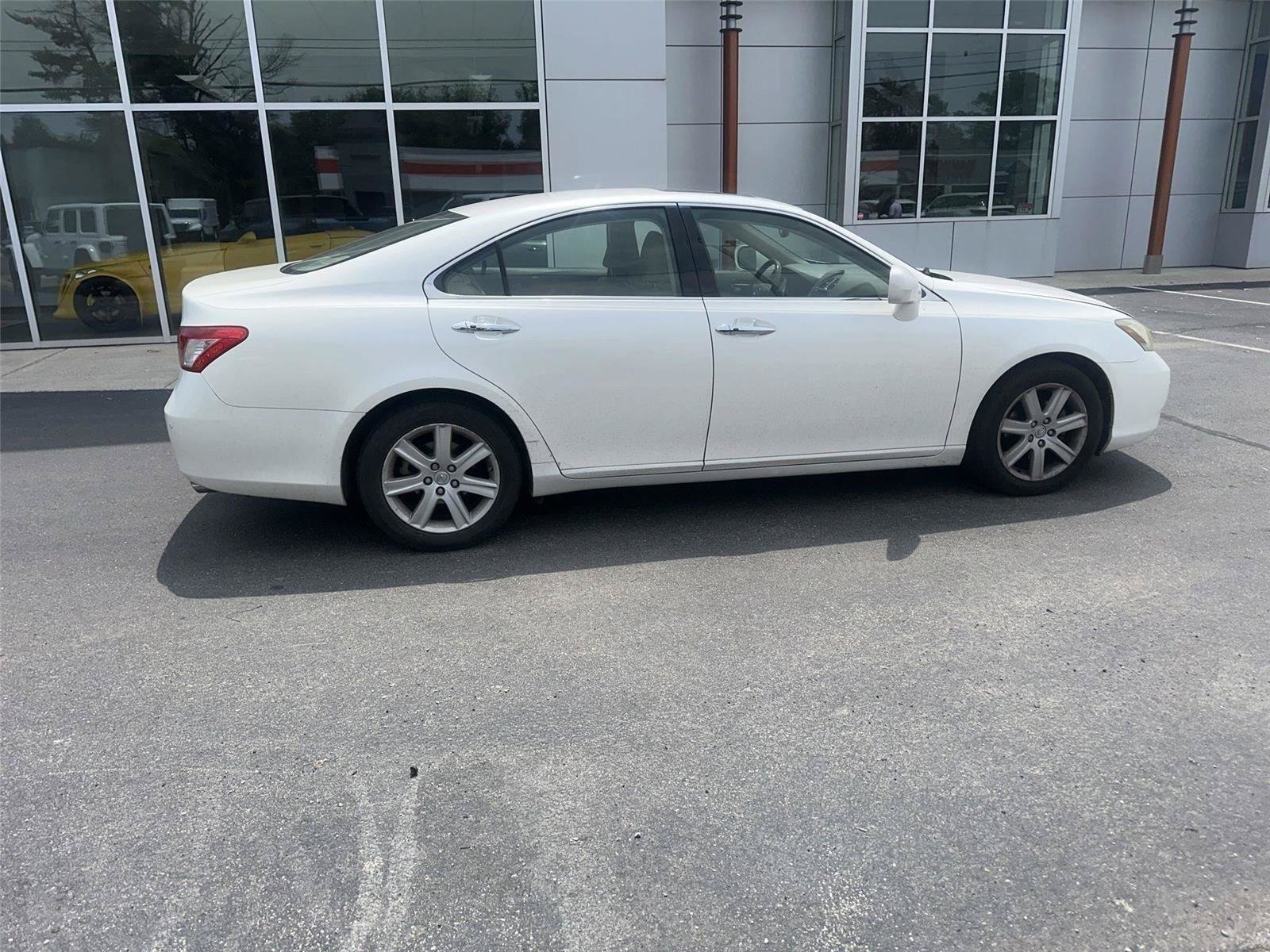Used 2007 Lexus ES 350 FWD image 2