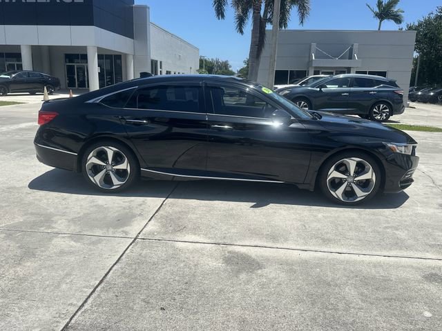 Used 2019 Honda Accord Touring image 5