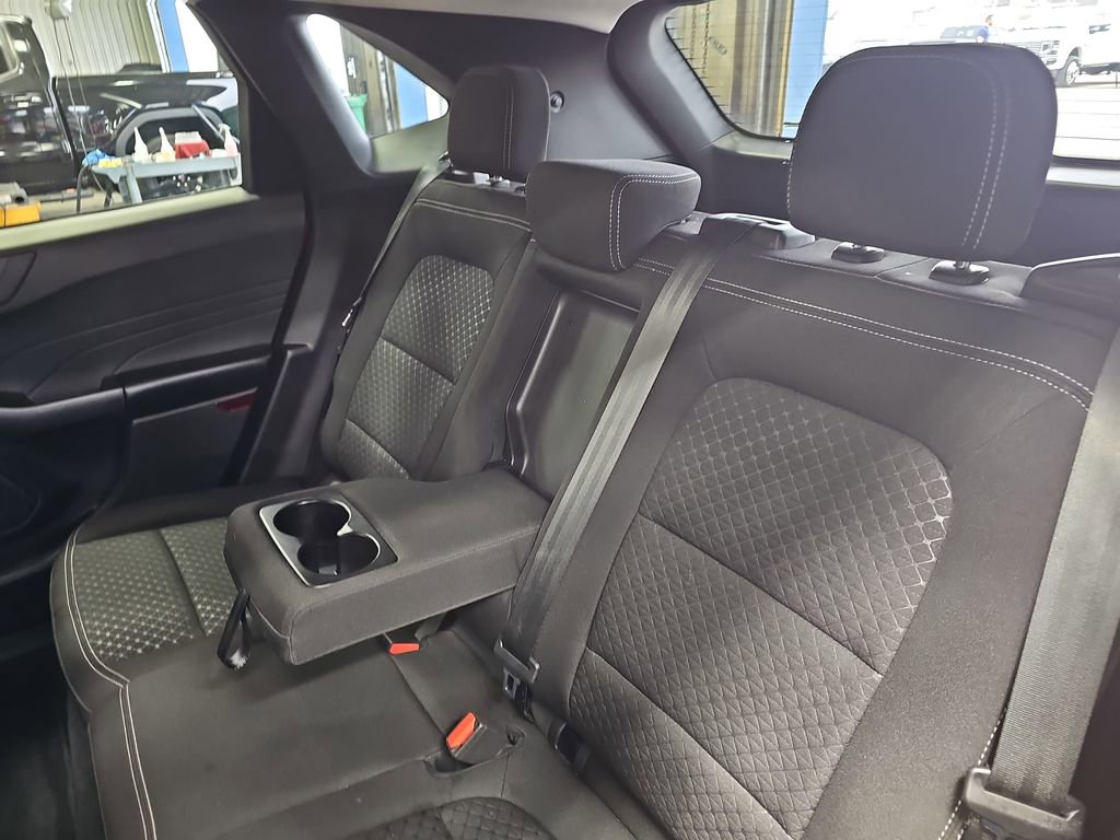 Used 2023 Ford Escape Active image 14