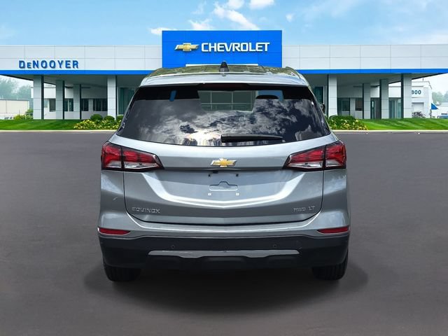 Used 2024 Chevrolet Equinox LT AWD/4WD image 8