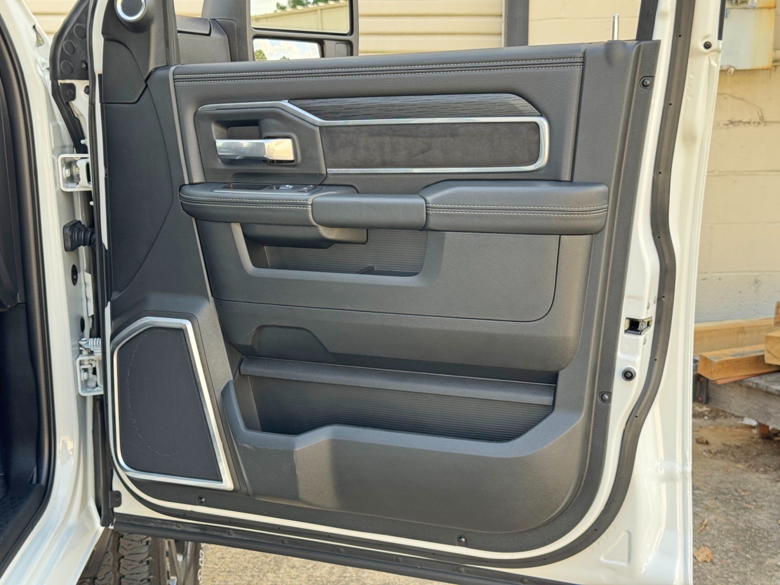 Used 2024 RAM 3500 Laramie w/ Night Edition AWD/4WD image 49