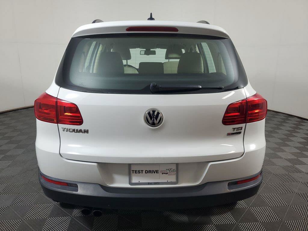 Used 2017 Volkswagen Tiguan S AWD/4WD image 6