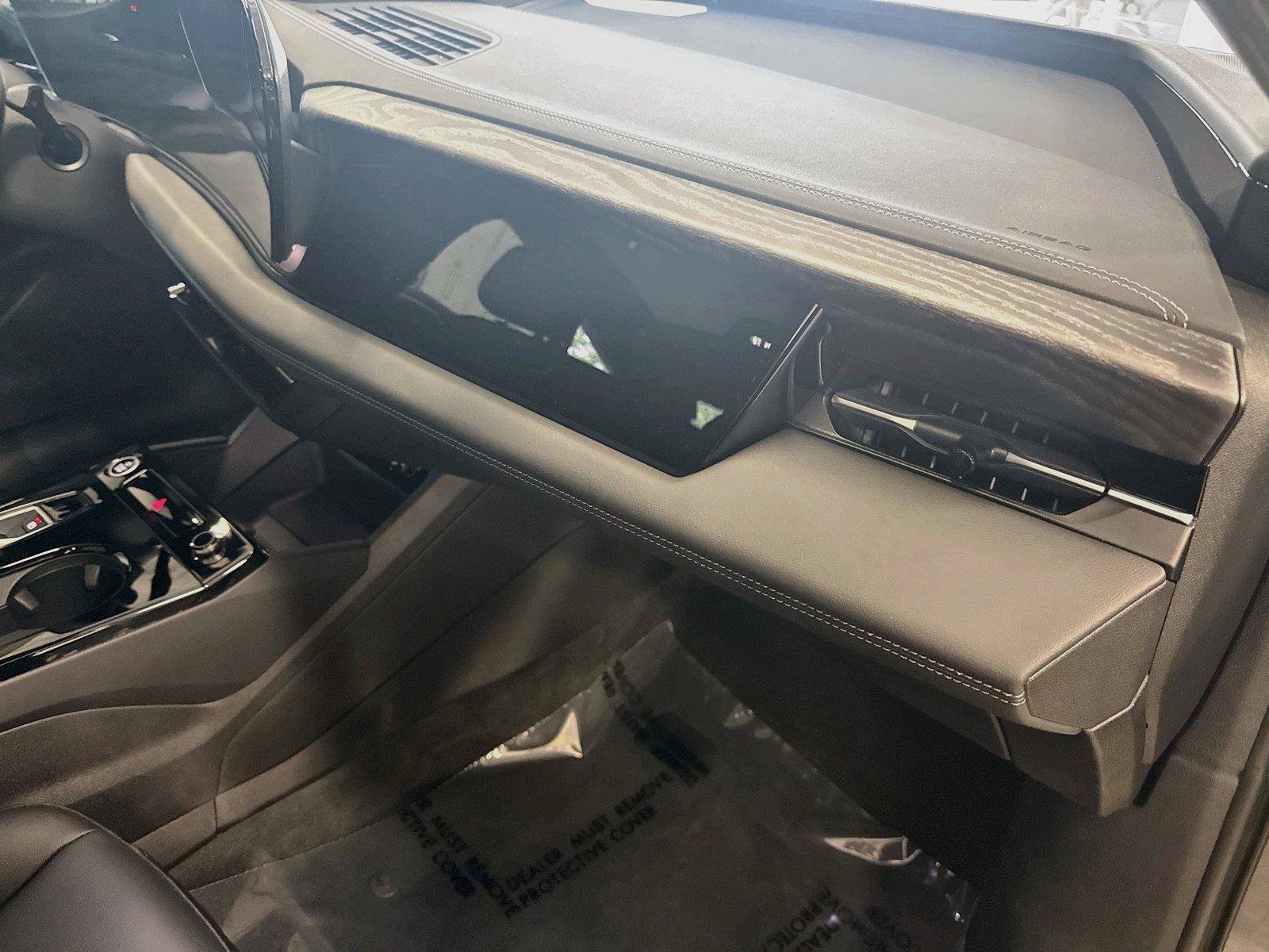 Certified 2025 Audi A6 e-tron Premium Plus w/ Premium Plus RWD image 30