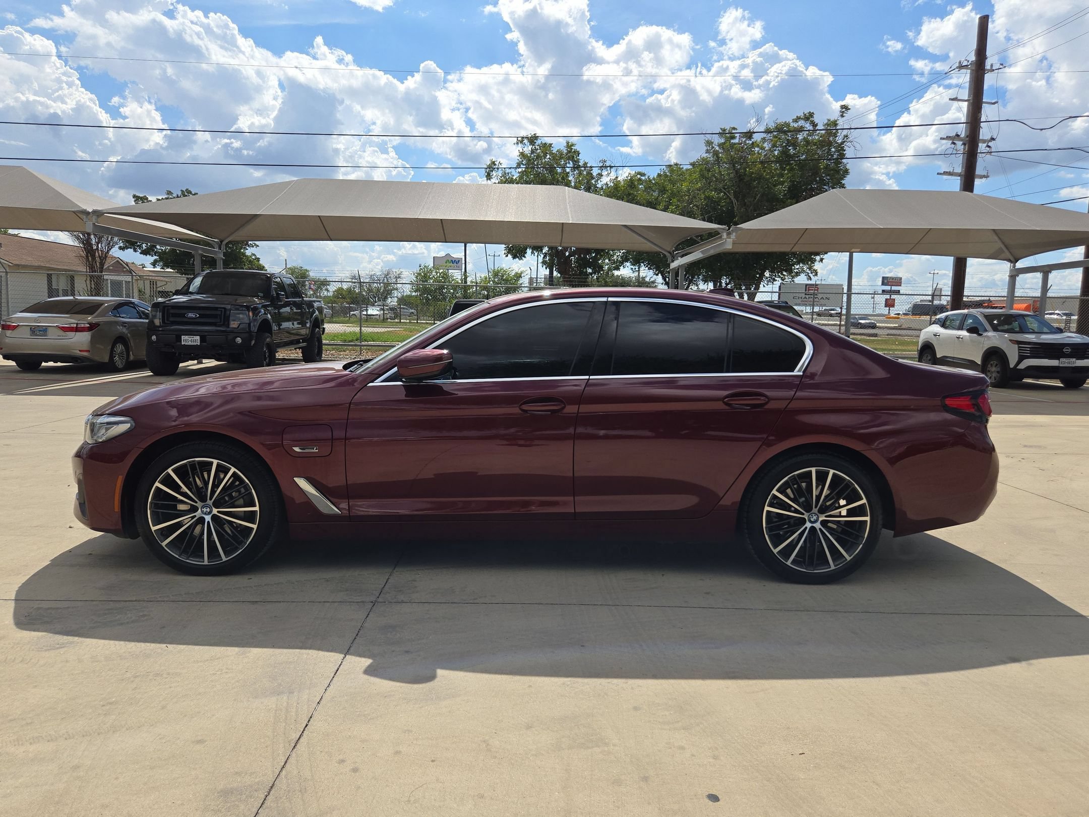 Used 2023 BMW 530e RWD image 6