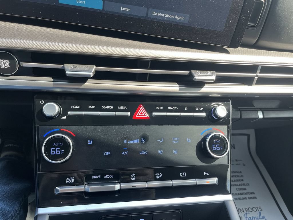 Used 2024 Hyundai Santa Fe SEL FWD image 22