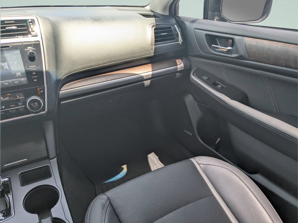 Used 2018 Subaru Outback 2.5i Limited AWD/4WD image 14