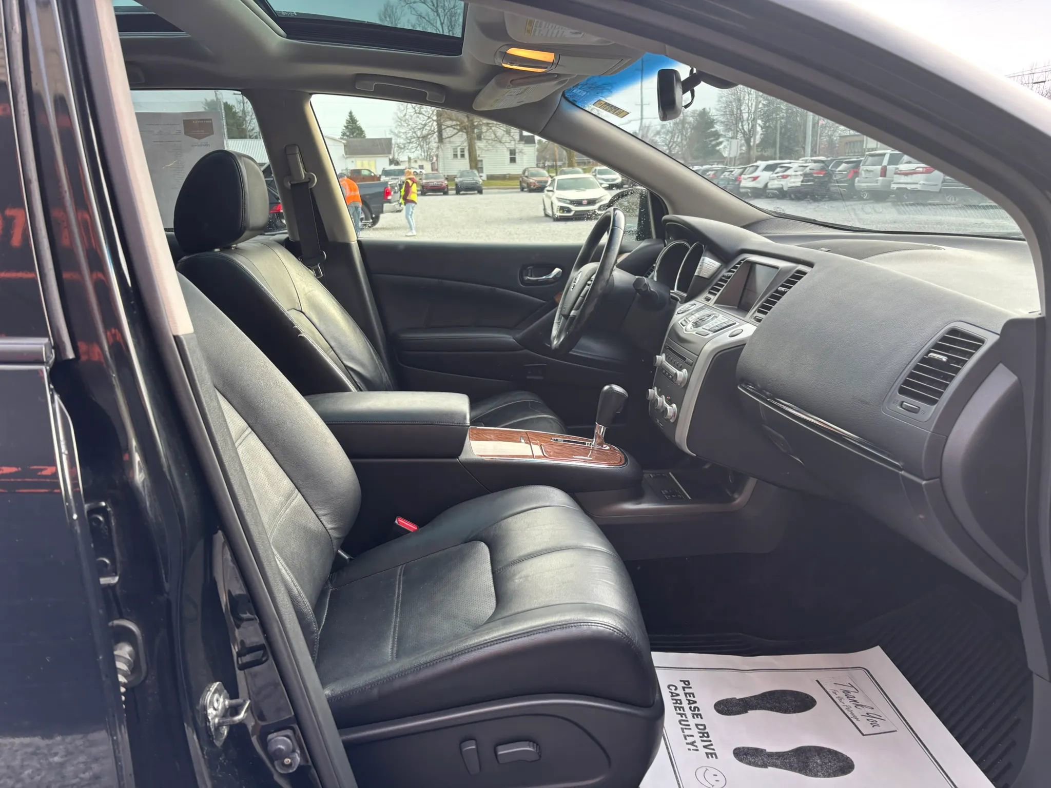 Used 2012 Nissan Murano LE w/ Platinum Pkg image 16