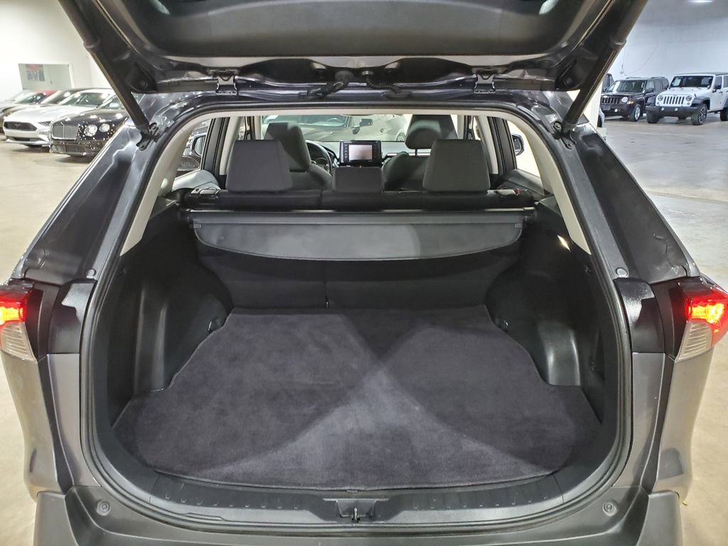 Used 2022 Toyota RAV4 XLE w/ Convenience Package AWD/4WD image 42