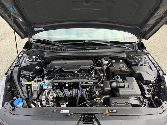 Used 2023 Hyundai Elantra SEL w/ Convenience Package FWD image 28
