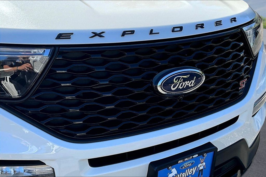 Certified 2021 Ford Explorer ST w/ Equipment Group 401A AWD/4WD image 35