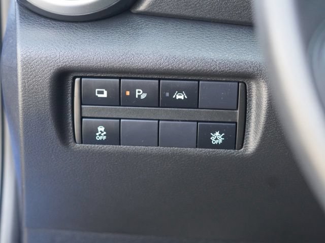 Used 2021 Nissan Versa S FWD image 12